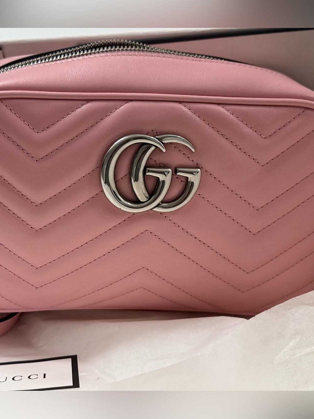 BRAND NEW worn once - Gucci Pink GG Marmont Chevron Leather Camera Bag - Picture 13 of 14